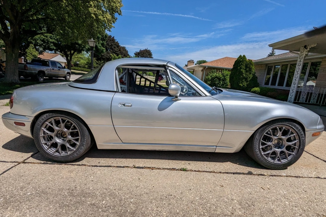 1995 Mazda NA MX-5 Miata - Image 16 of 31