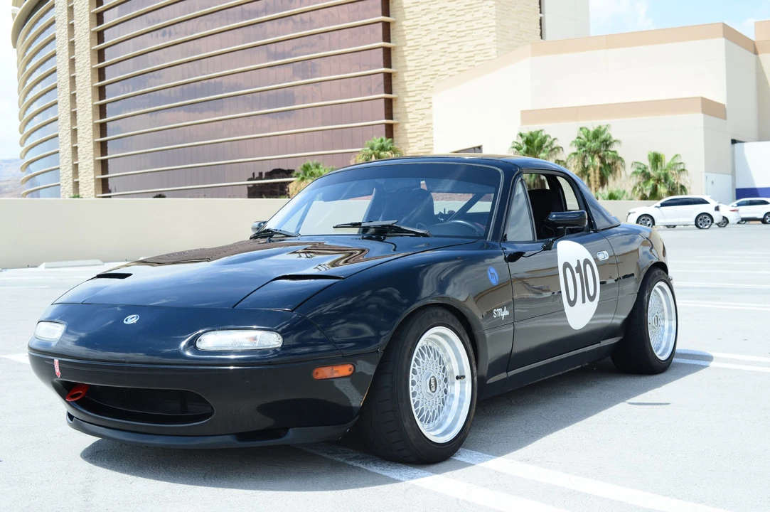 1995 Mazda NA MX-5 Miata - Image 13 of 31