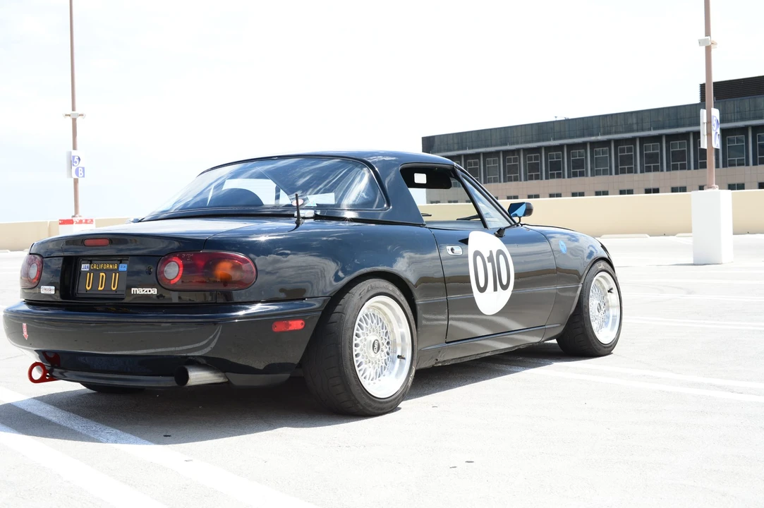 1995 Mazda NA MX-5 Miata - Image 28 of 31