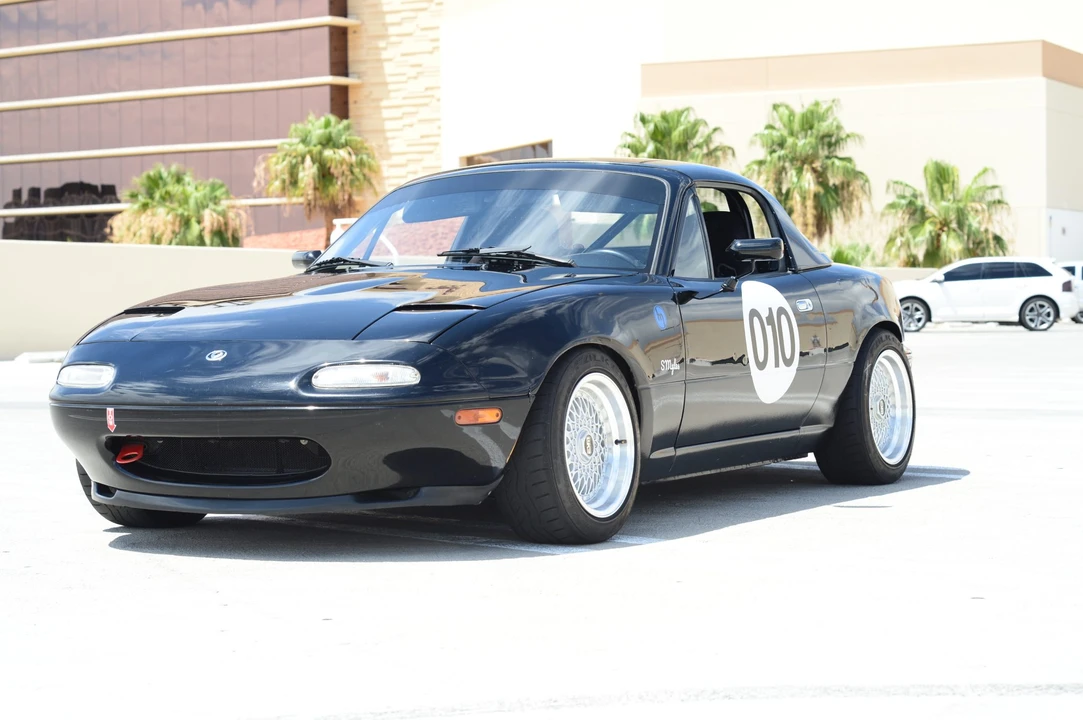1995 Mazda NA MX-5 Miata - Image 9 of 31