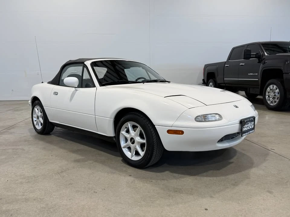 1995 Mazda NA MX-5 Miata - Image 3 of 15