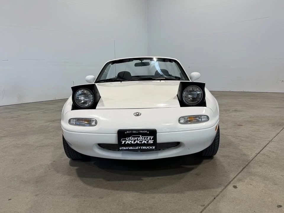 1995 Mazda NA MX-5 Miata - Image 10 of 15