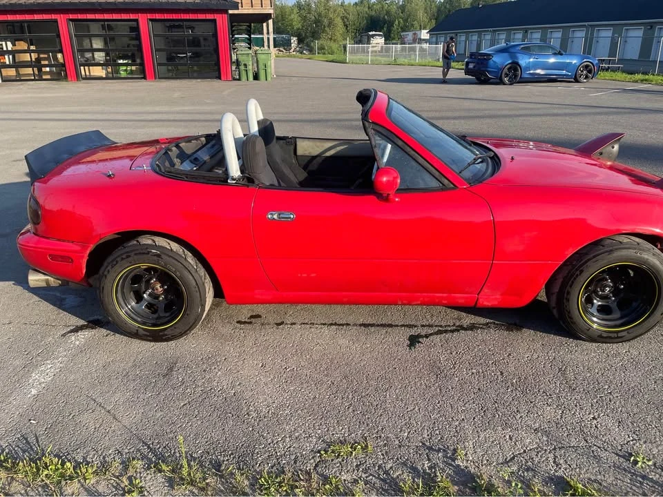 1995 Mazda NA MX-5 Miata - Image 2 of 7