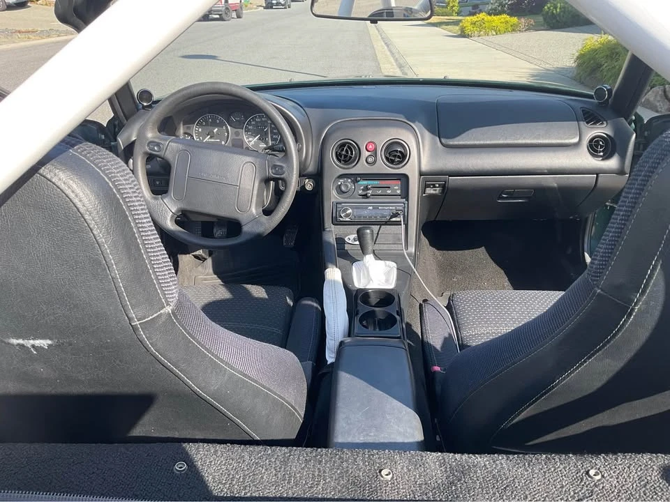 1995 Mazda NA MX-5 Miata - Image 13 of 18