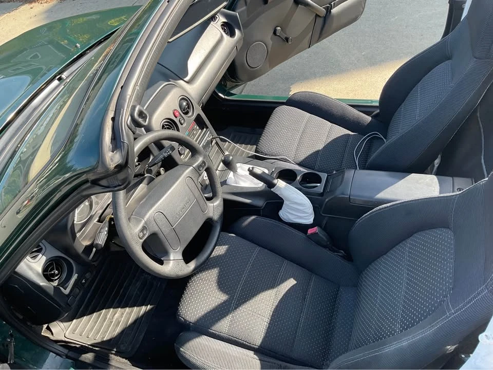 1995 Mazda NA MX-5 Miata - Image 14 of 18