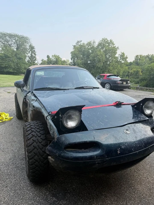 1995 Mazda NA MX-5 Miata - Image 4 of 9
