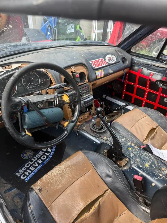 1995 Mazda NA MX-5 Miata - Image 6 of 9