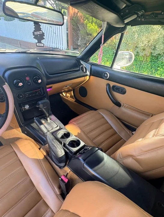 1995 Mazda NA MX-5 Miata - Image 4 of 4
