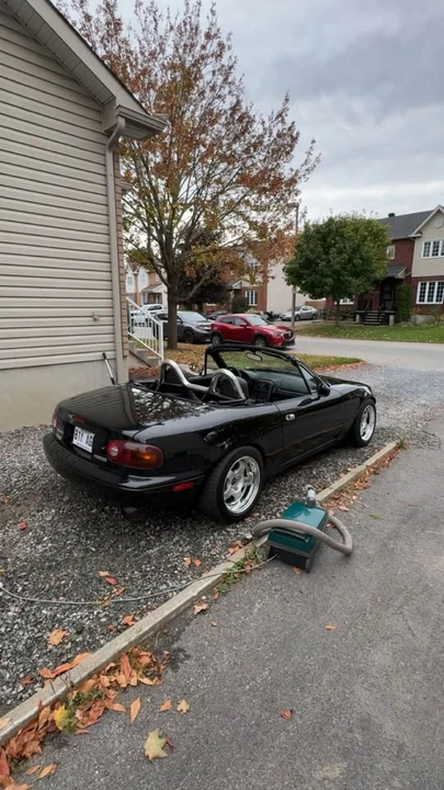 1995 Mazda NA MX-5 Miata - Image 6 of 8