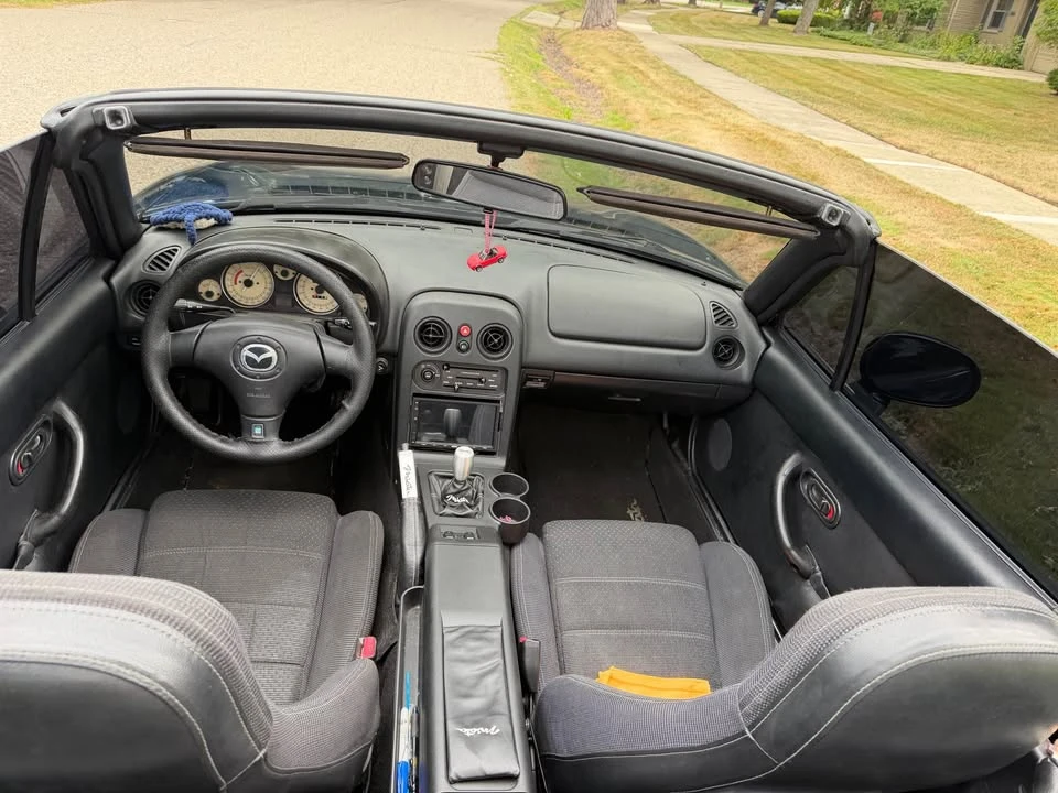 1995 Mazda NA MX-5 Miata - Image 12 of 20