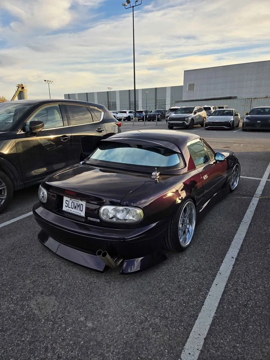 1995 Mazda NA MX-5 Miata - Image 2 of 6