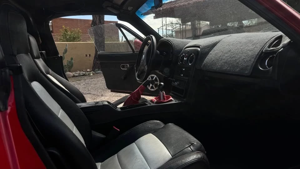 1995 Mazda NA MX-5 Miata - Image 4 of 19