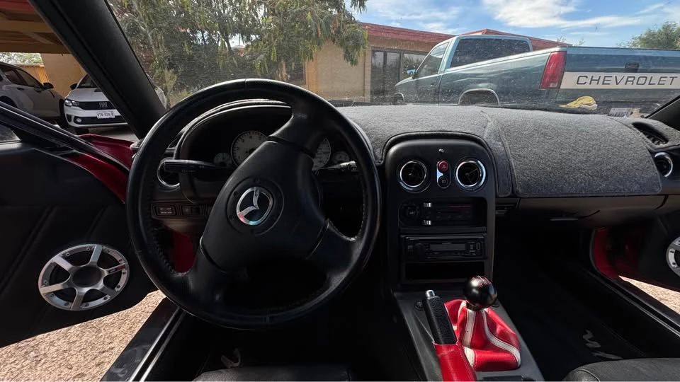 1995 Mazda NA MX-5 Miata - Image 10 of 19