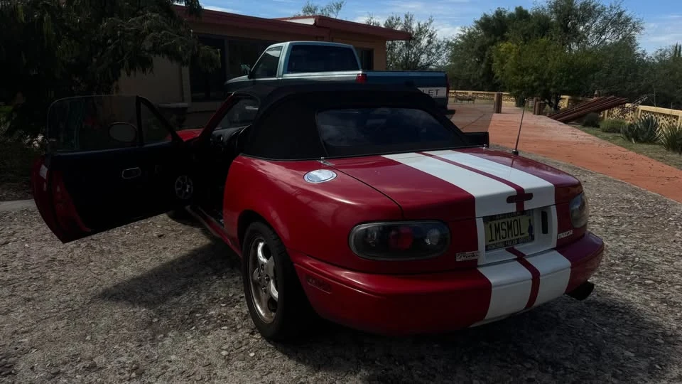 1995 Mazda NA MX-5 Miata - Image 7 of 19