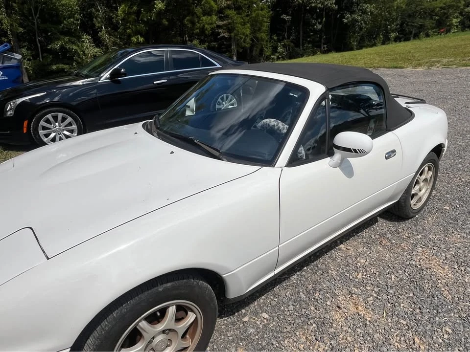 1995 Mazda NA MX-5 Miata - Image 8 of 11