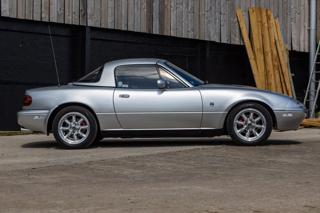 1995 Mazda NA MX-5 Miata - Image 9 of 30
