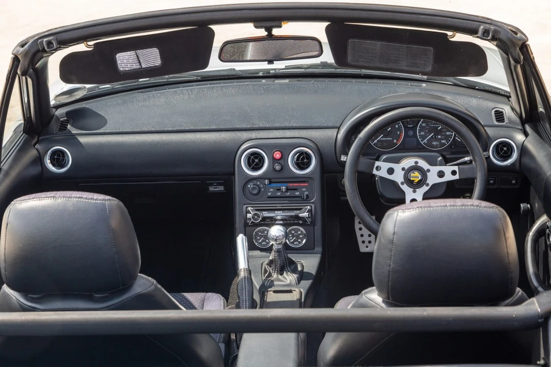 1995 Mazda NA MX-5 Miata - Image 29 of 30