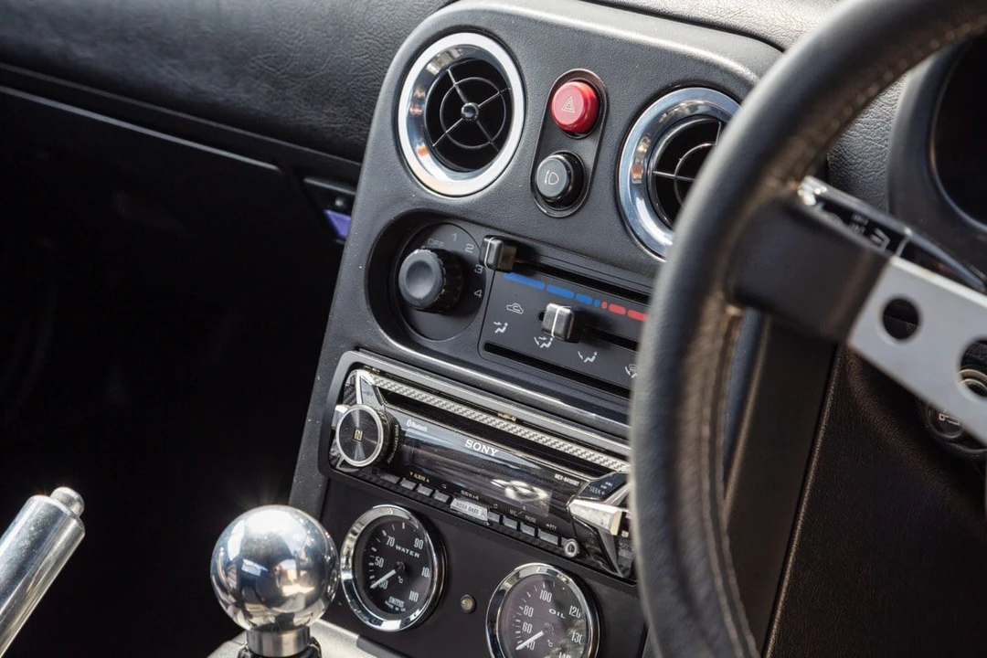 1995 Mazda NA MX-5 Miata - Image 27 of 30
