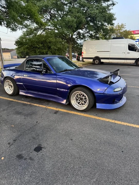 1995 Mazda NA MX-5 Miata - Image 10 of 12