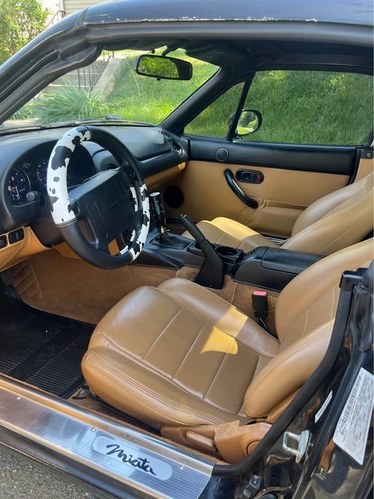 1995 Mazda NA MX-5 Miata - Image 7 of 8