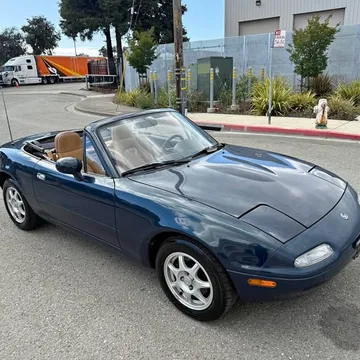 1995 Mazda MX-5 Touring Convertible 2D