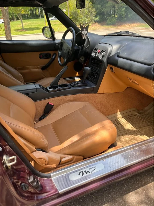 1995 Mazda NA MX-5 Miata - Image 7 of 8