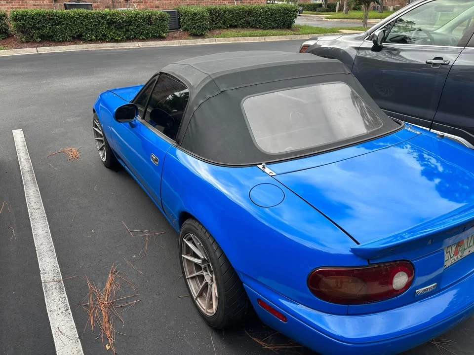 1995 Mazda NA MX-5 Miata - Image 2 of 6
