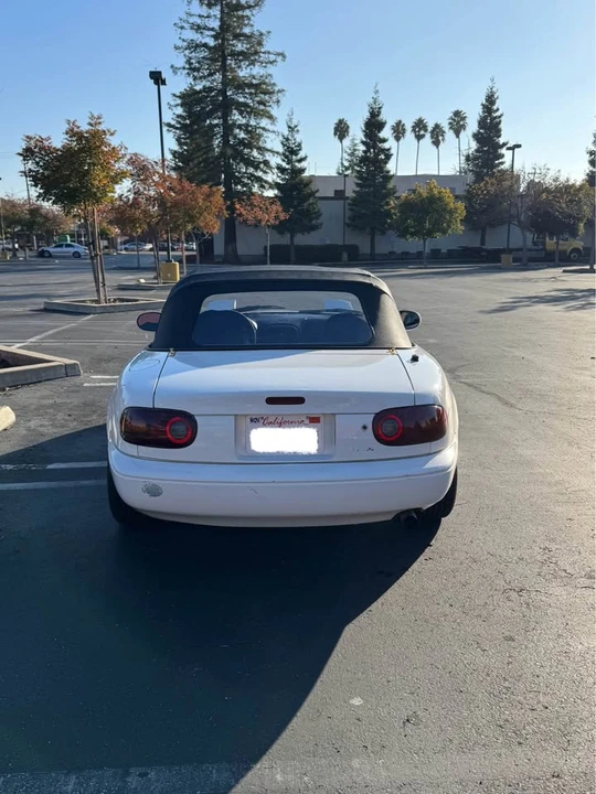 1995 Mazda NA MX-5 Miata - Image 4 of 10