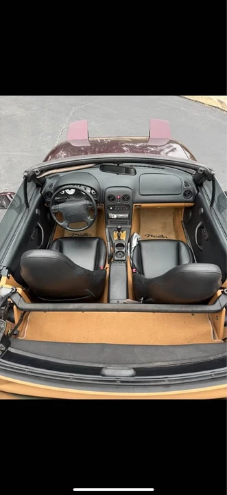 1995 Mazda NA MX-5 Miata - Image 9 of 10