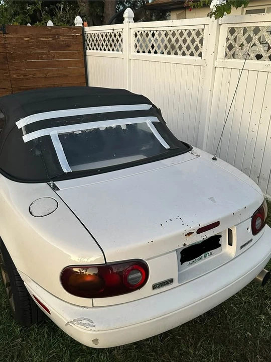 1995 Mazda NA MX-5 Miata - Image 5 of 6