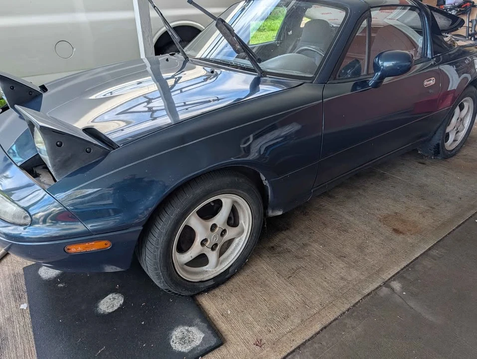 1995 Mazda NA MX-5 Miata - Image 2 of 7