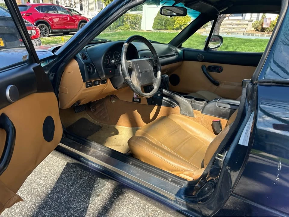 1995 Mazda NA MX-5 Miata - Image 5 of 7