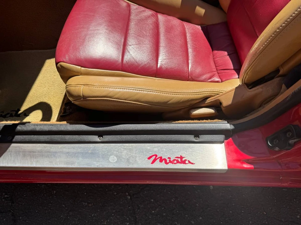 1995 Mazda NA MX-5 Miata - Image 7 of 9
