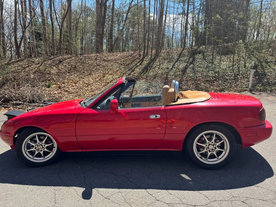 1995 Mazda NA MX-5 Miata - Image 2 of 9