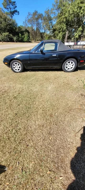 1995 Mazda NA MX-5 Miata - Image 2 of 3