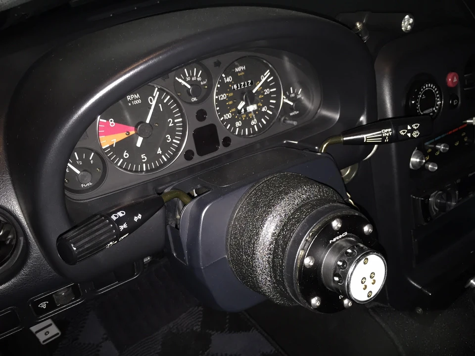 1995 Mazda NA MX-5 Miata - Image 13 of 19