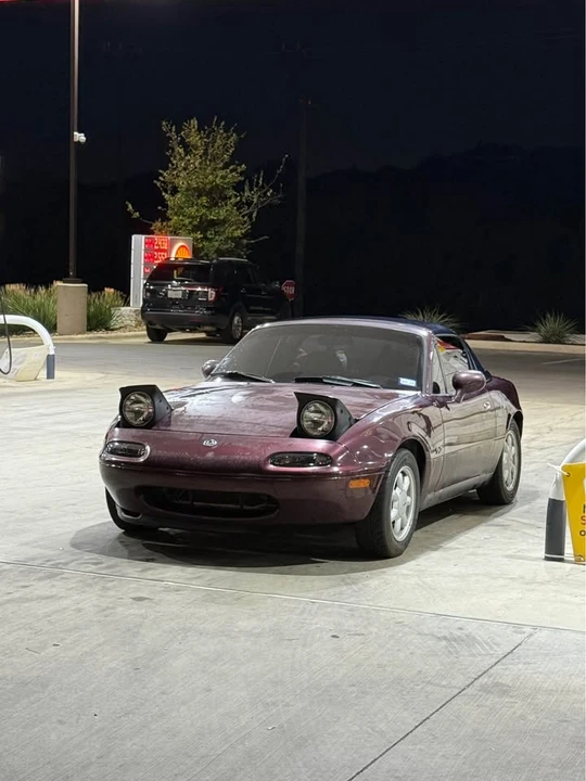 1995 Mazda NA MX-5 Miata - Image 2 of 10