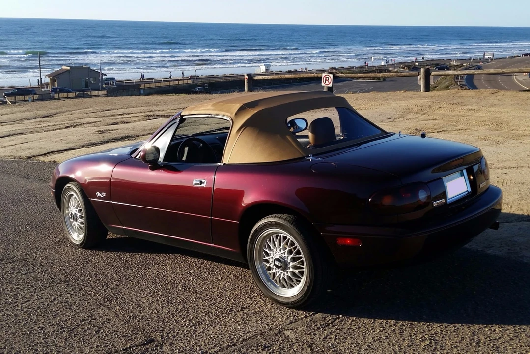 1995 Mazda NA MX-5 Miata - Image 3 of 31