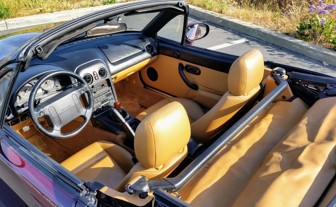 1995 Mazda NA MX-5 Miata - Image 23 of 31