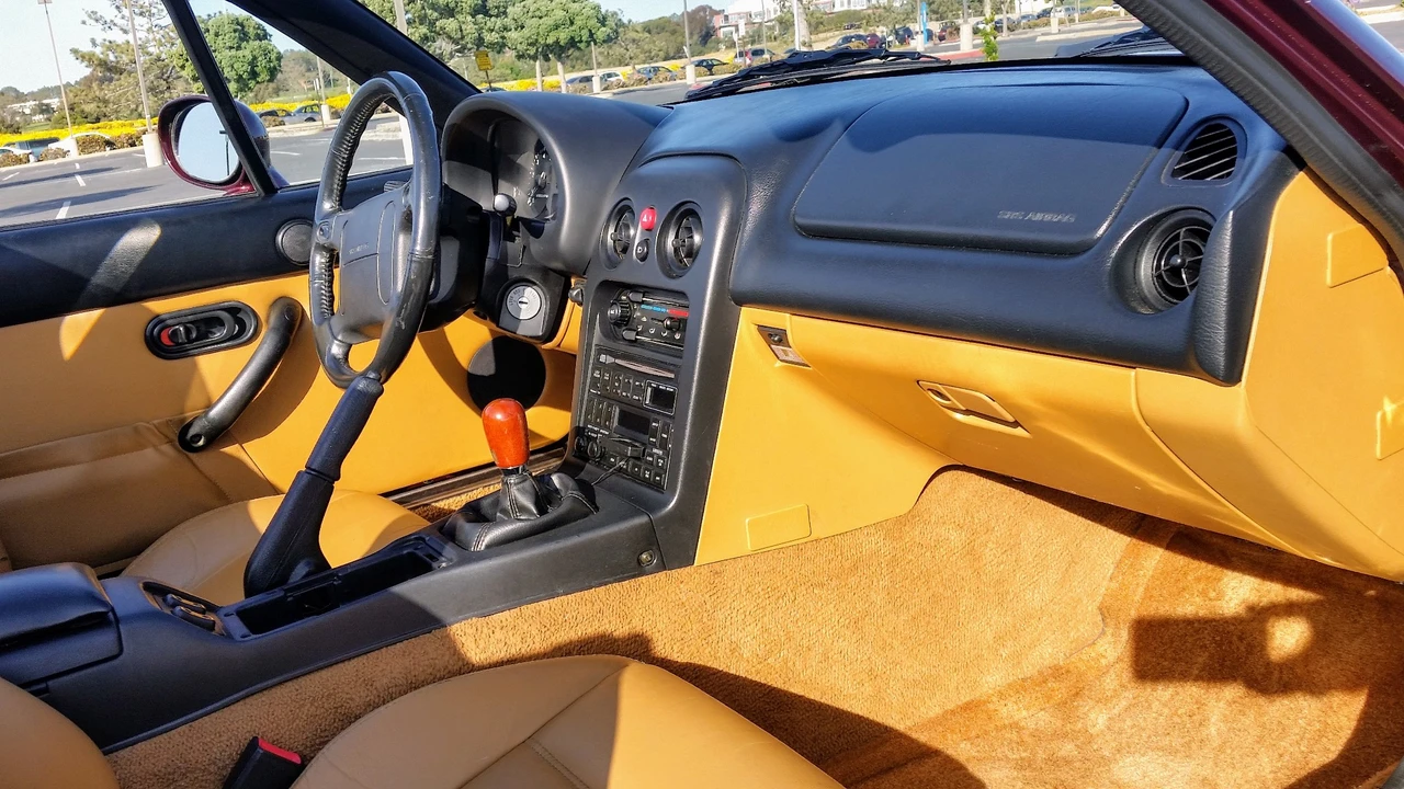 1995 Mazda NA MX-5 Miata - Image 31 of 31