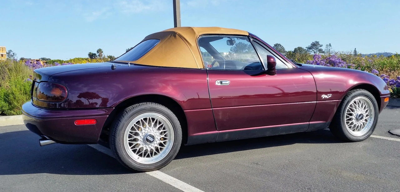 1995 Mazda NA MX-5 Miata - Image 9 of 31