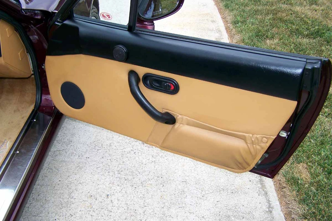 1995 Mazda NA MX-5 Miata - Image 25 of 31