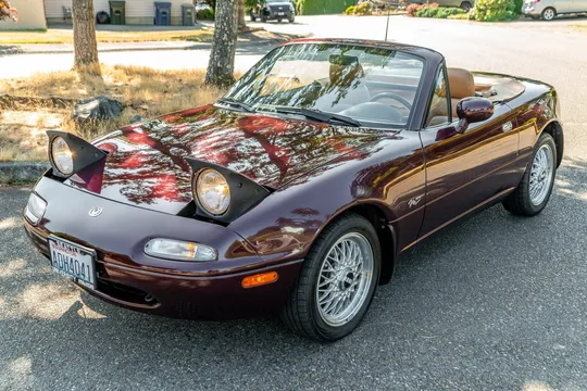 1995 Mazda NA MX-5 Miata - Image 2 of 31