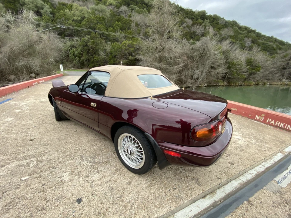 1995 Mazda NA MX-5 Miata - Image 4 of 31