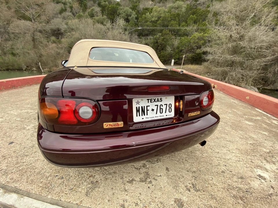 1995 Mazda NA MX-5 Miata - Image 5 of 31