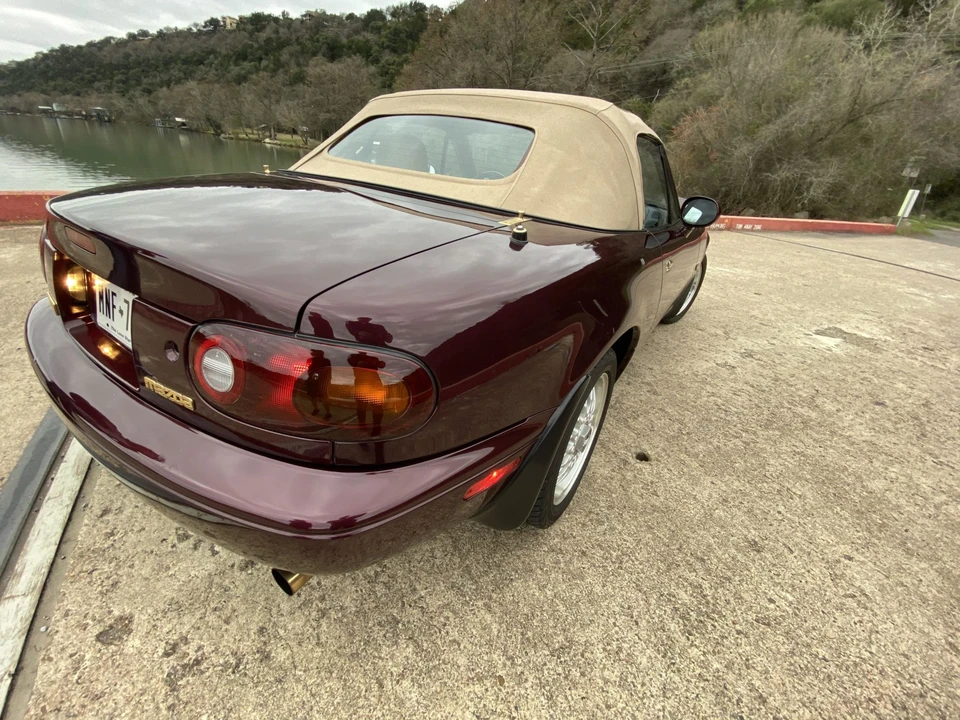 1995 Mazda NA MX-5 Miata - Image 6 of 31