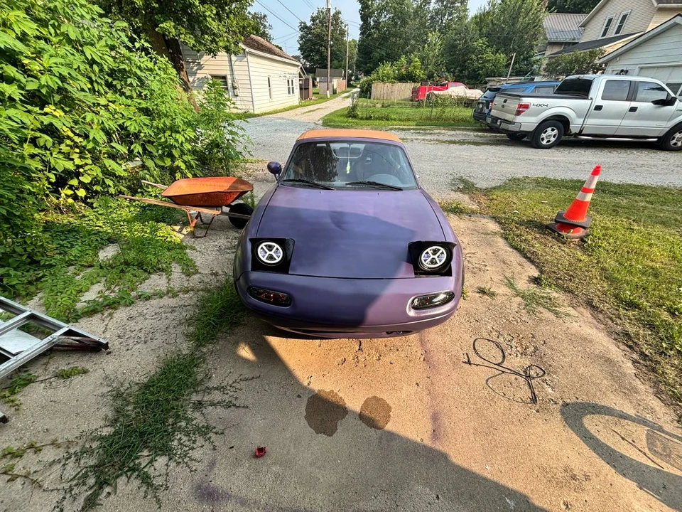 1995 Mazda NA MX-5 Miata - Image 2 of 5