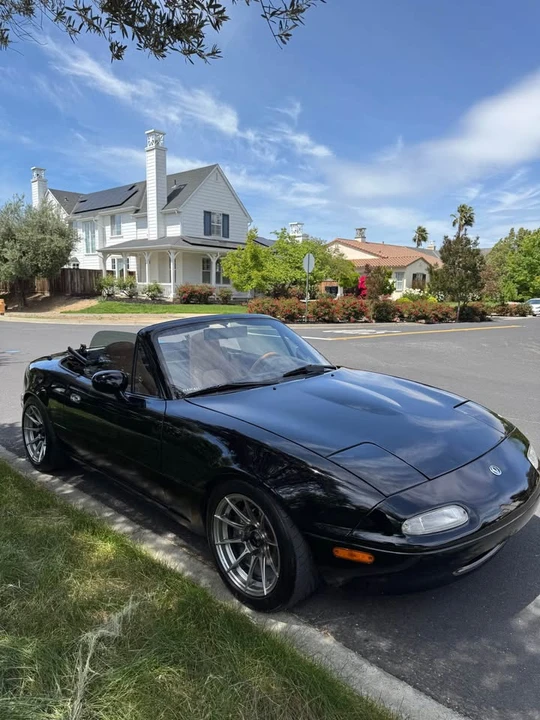 1995 Mazda NA MX-5 Miata - Image 17 of 19