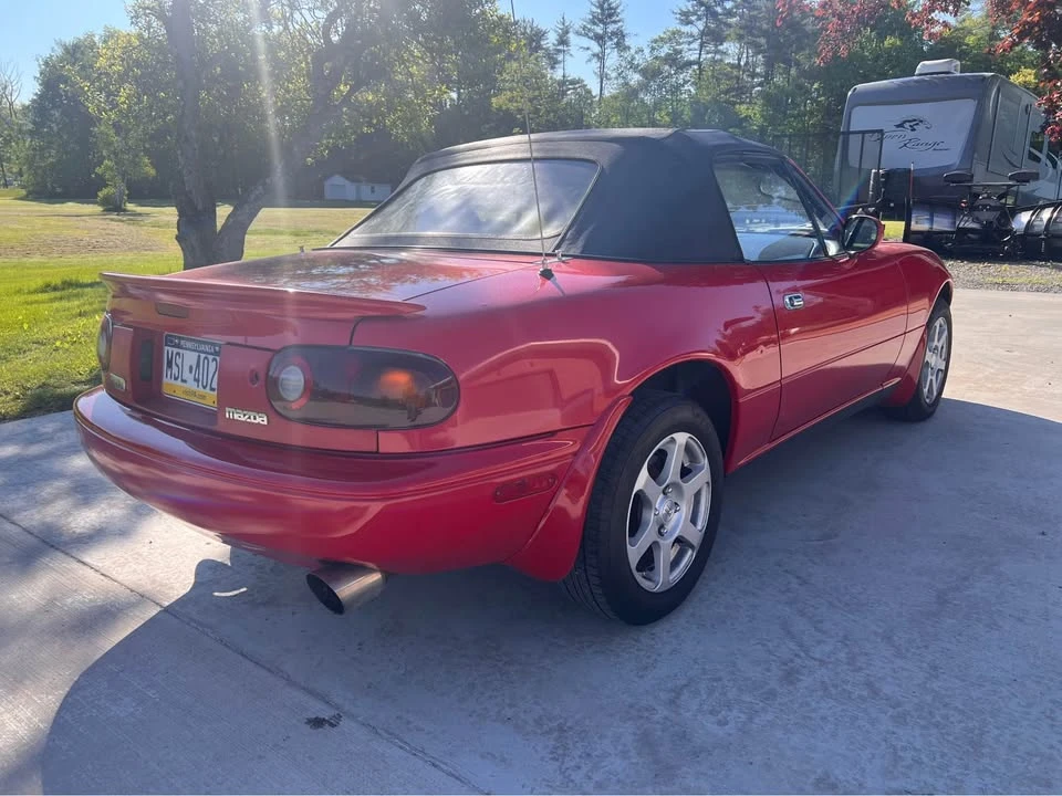 1995 Mazda - Image 4 of 18