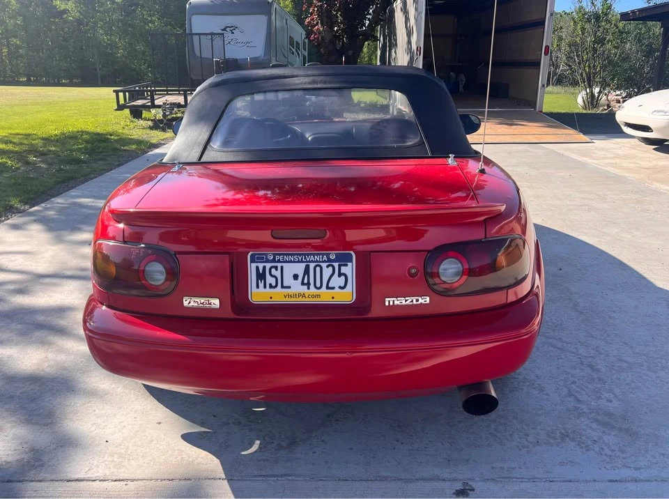 1995 Mazda - Image 9 of 18